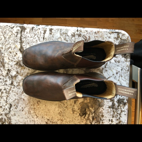 Men’s Blundstone Boots - Picture 2 of 4